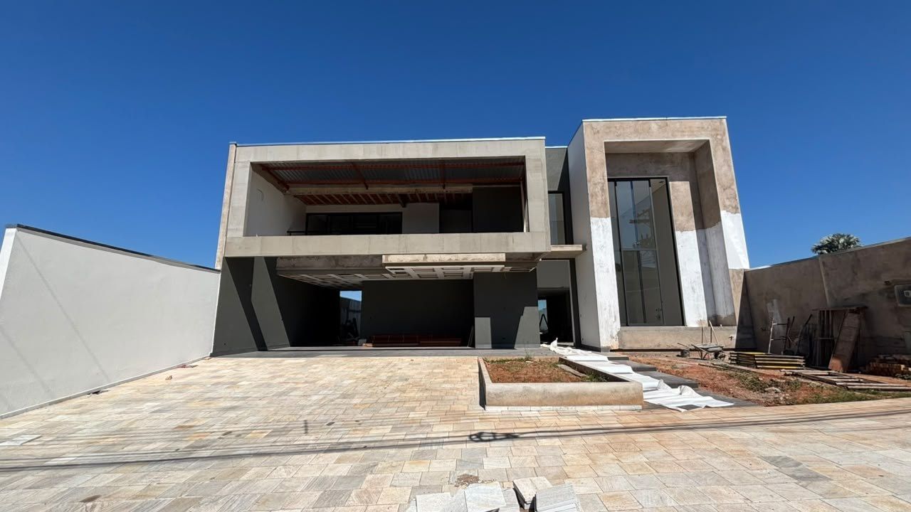 Residência com pavimento duplo em Fernandópolis/SP
